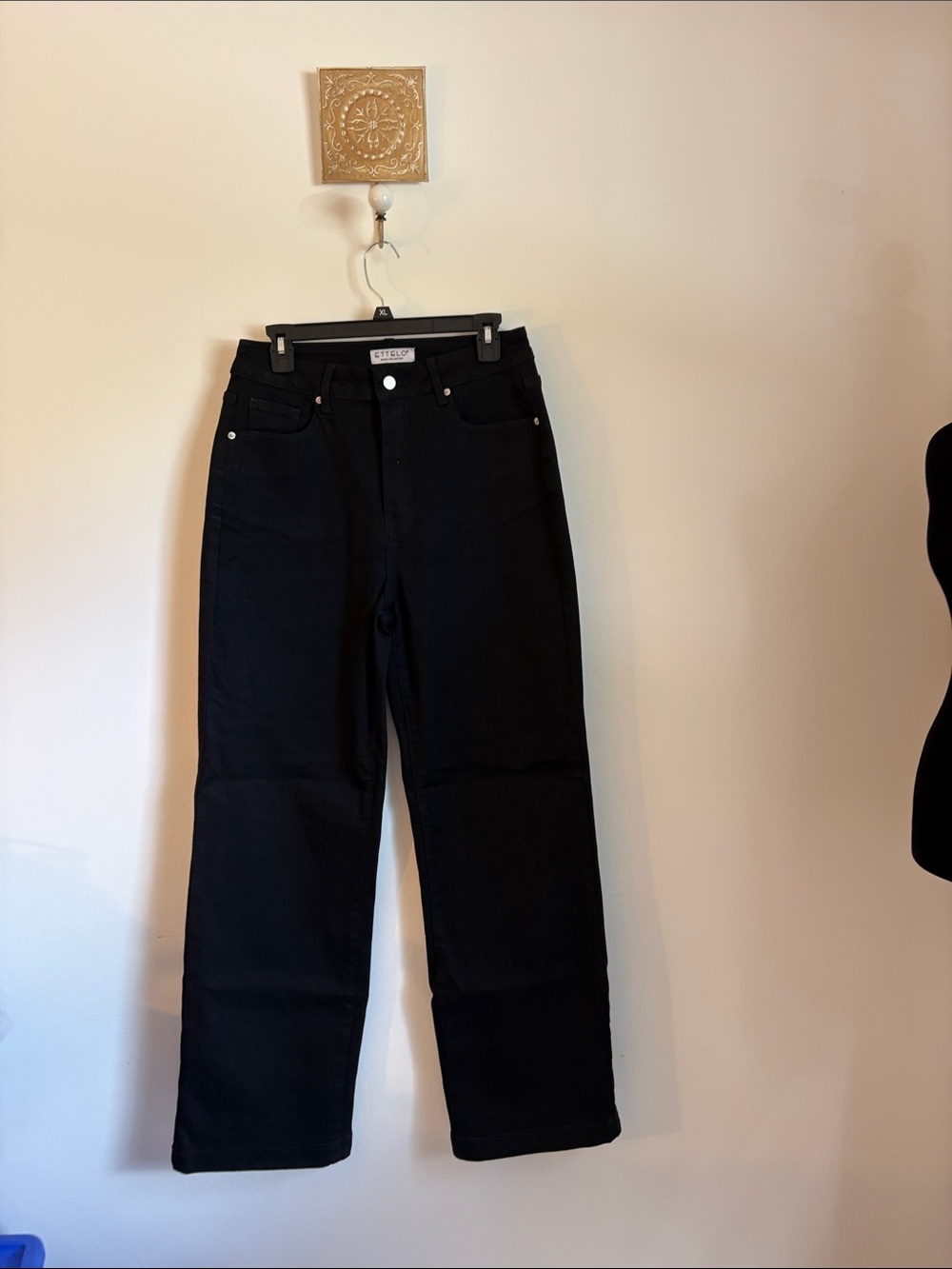Amazon Black Women’s Straight-Leg Jeans - Classic Straight Fit 30 1/2 inseam
